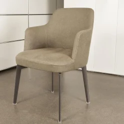 4er-Set Leda Stühle Stoffbezug Ernest 344 Beige mit Armlehnen