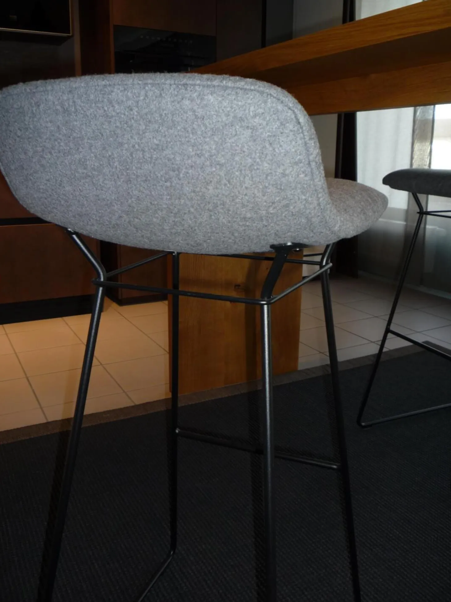 2er-Set Leya Barstool Low Grauer Loden Filigranes Drahtgestell