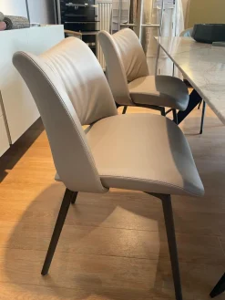 2er-Set Nice Leder 40 Cachemire Beige Füße Braun Lackiert