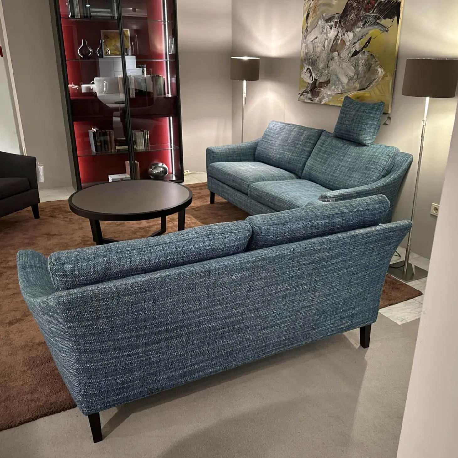 2er-Set Sofa Saloni BW135 Stoff Taylor BW1771 252 Blau Füße Wengefarbig Gebeizt Inklusive Nackenkissen