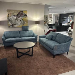 2er-Set Sofa Saloni BW135 Stoff Taylor BW1771 252 Blau Füße Wengefarbig Gebeizt Inklusive Nackenkissen