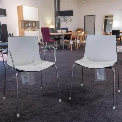 2er-Set Stühle Catifa 46 Schwarz Vierfussgestell Chrom mit Schale Zweifarbig PO00209 Schwarz/Weiß