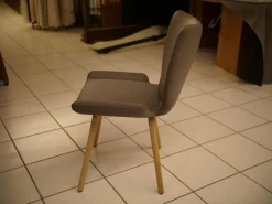 2er-Set Stühle Kasaar Bezug Leder Genua 1295 Gallit Grau Gedrehtes Holzgestell Eiche Puro Geölt Mit Fiilzgleiter