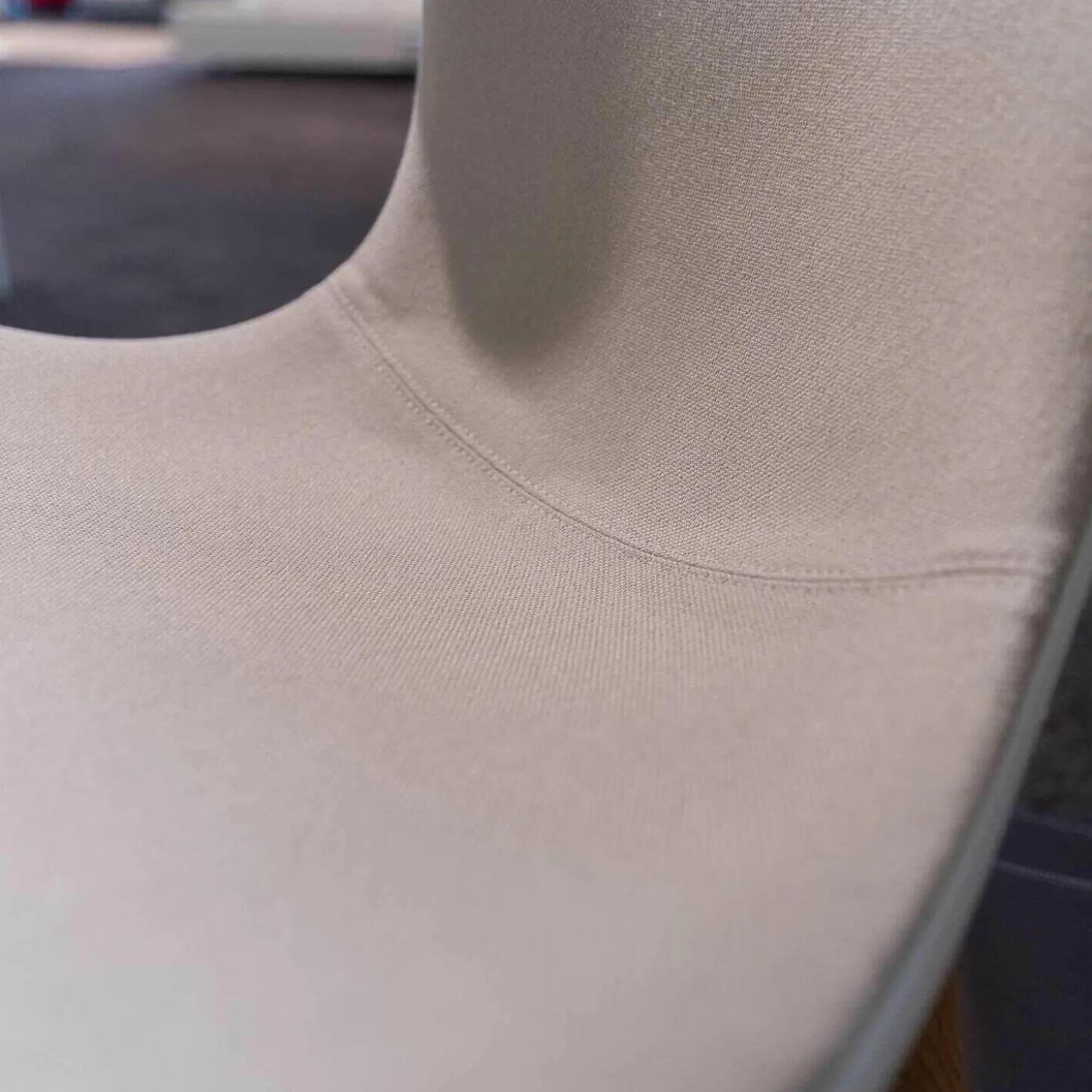 2er-Set Stühle Papilio Shell SH2I Holz Schale Weiß 0116B Stoff EBE Bastfarben 2429102