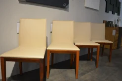 4er-Set Stühle Sando 2 Leder Altweiß Gestell Nussbaum Natur Geölt