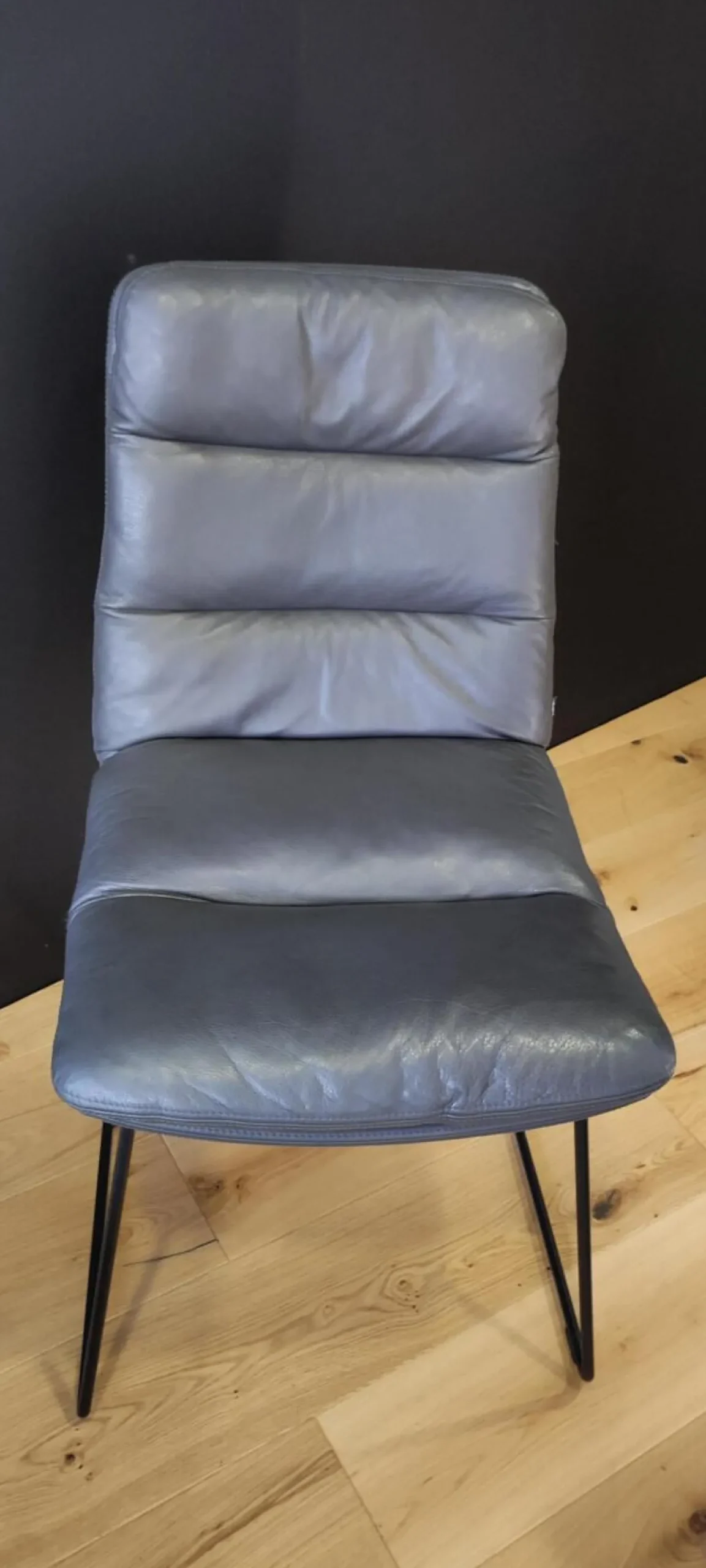 2er-Set Stuhl Arva 1512 OA2 Leder Sauvage 4 8102 Anthrazit Rundrohrgestell M02 Struktur Schwarz