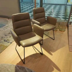 2er-Set Stuhl Arva Light Leder Sauvage Schlammgrau 8103 Drahtkufengestell Struktur Schwarz