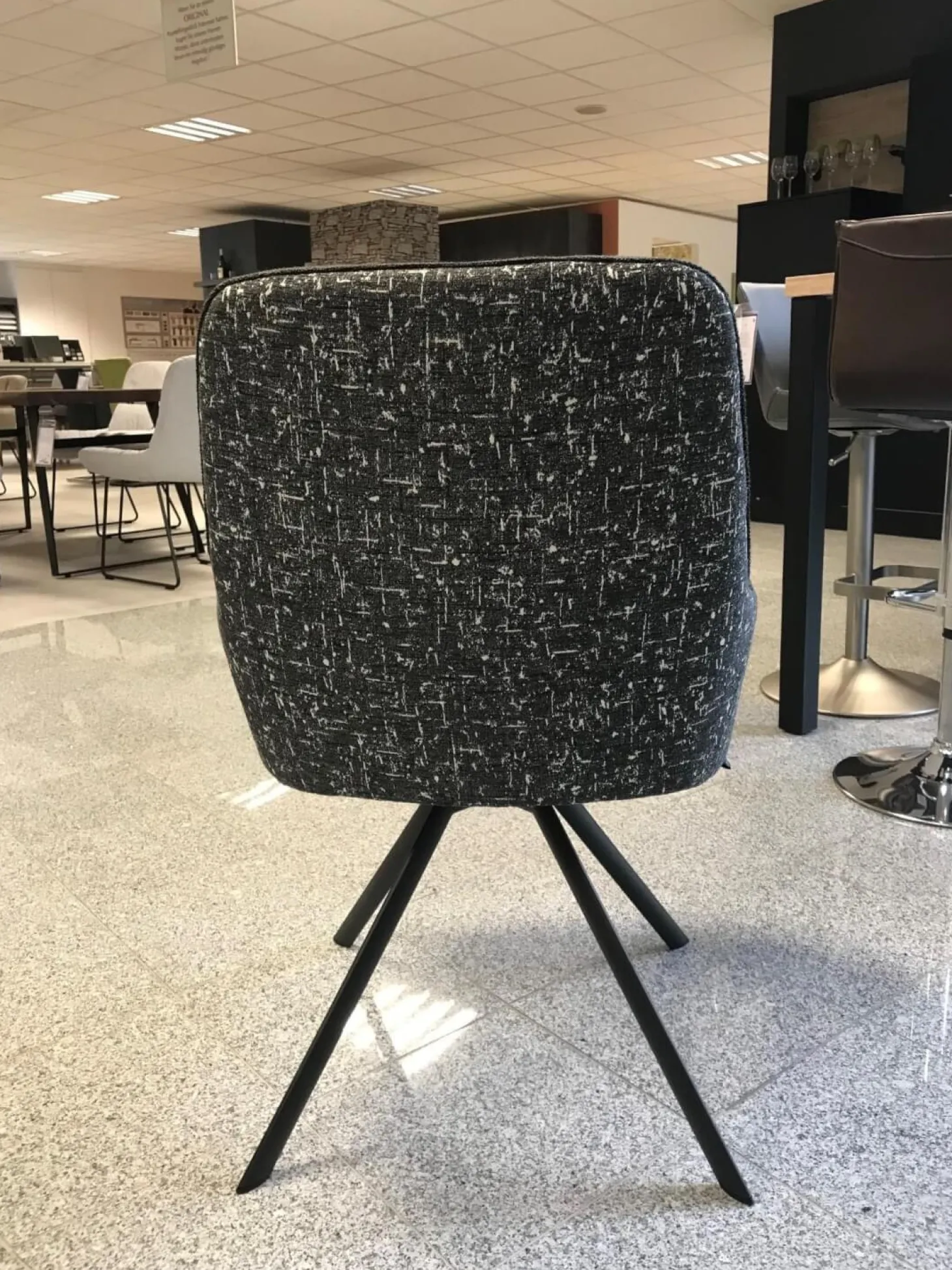 2er-Set Stuhl Greta 2274 Stoff Innenschale Dallas Anthrazit Außenschale Enschede