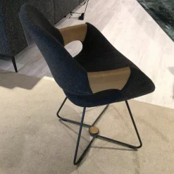 4er-Set Stuhl Harta Stoff Mittelgrau Kerneiche Umato Drahtgestell Schwarz