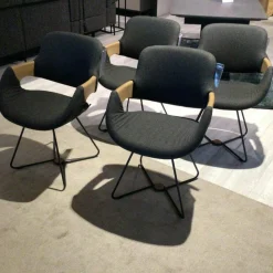 4er-Set Stuhl Harta Stoff Mittelgrau Kerneiche Umato Drahtgestell Schwarz