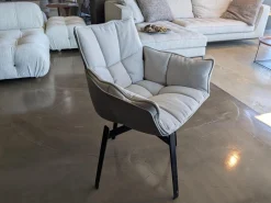 4er-Set Stuhl Husk Stoff Asolo Bastfarben Gestell Schwarz