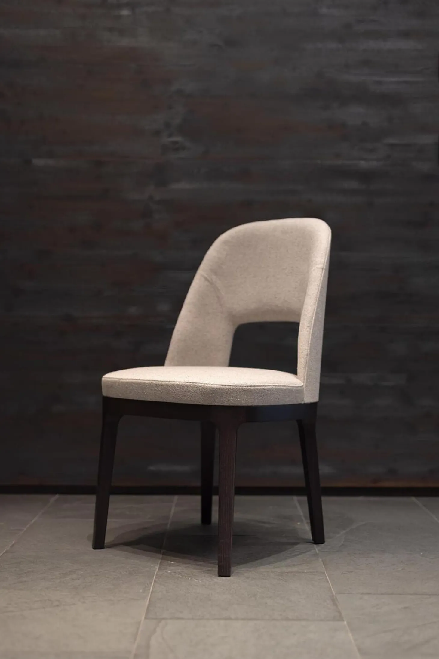 6er-Set Stuhl Judith Stoff Evelin 582 Grau Gestell Holz Schwarz