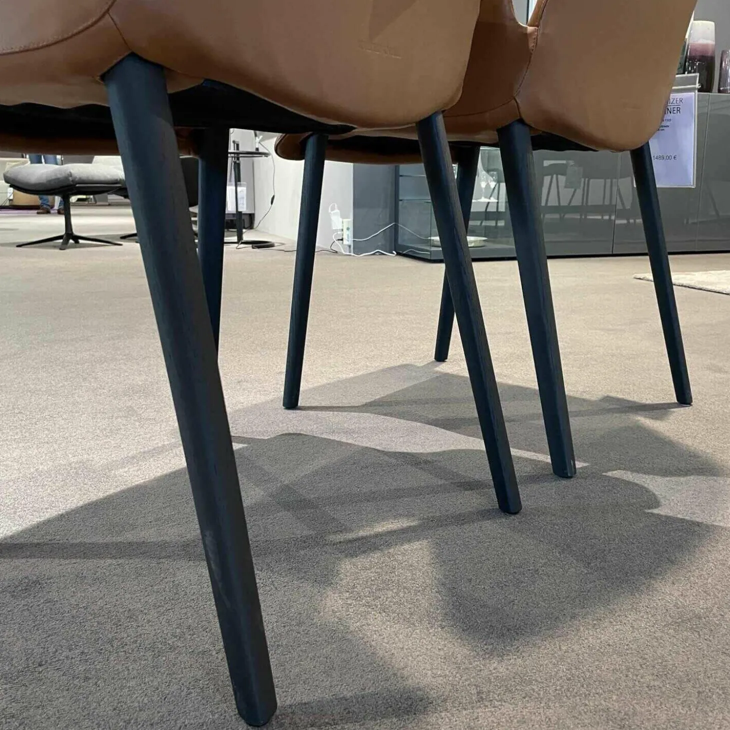 2er-Set Stuhl Liz wood 1323 Bezug Leder Elen 1226 mit Armlehne hoher Rücken Softpolsterung