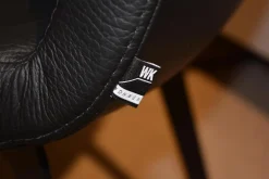 Essgruppe 812 Verkehrsschwarz Mit Stühlen 732 Leder 1 Nero