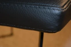 Essgruppe 812 Verkehrsschwarz Mit Stühlen 732 Leder 1 Nero