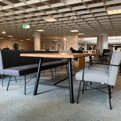 Essgruppe Berck Anise Aster Brown Eiche Astig Geölt Leder Twilight Anthrazit Gestell Lack Verkehrsschwarz