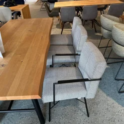 Essgruppe Berck Anise Aster Brown Eiche Astig Geölt Leder Twilight Anthrazit Gestell Lack Verkehrsschwarz