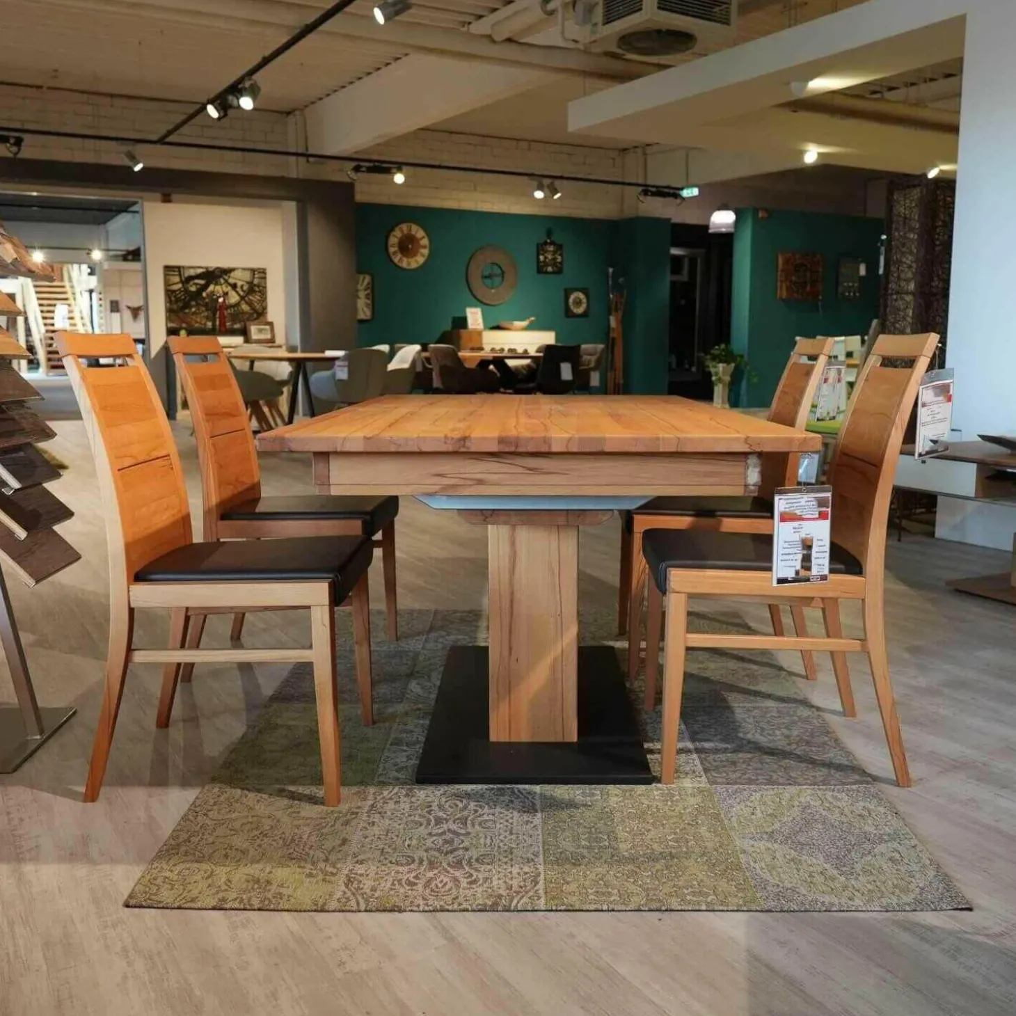 Essgruppe Casera Tisch Mit 4 Stühlen Leder Colarado Dunkelbraun