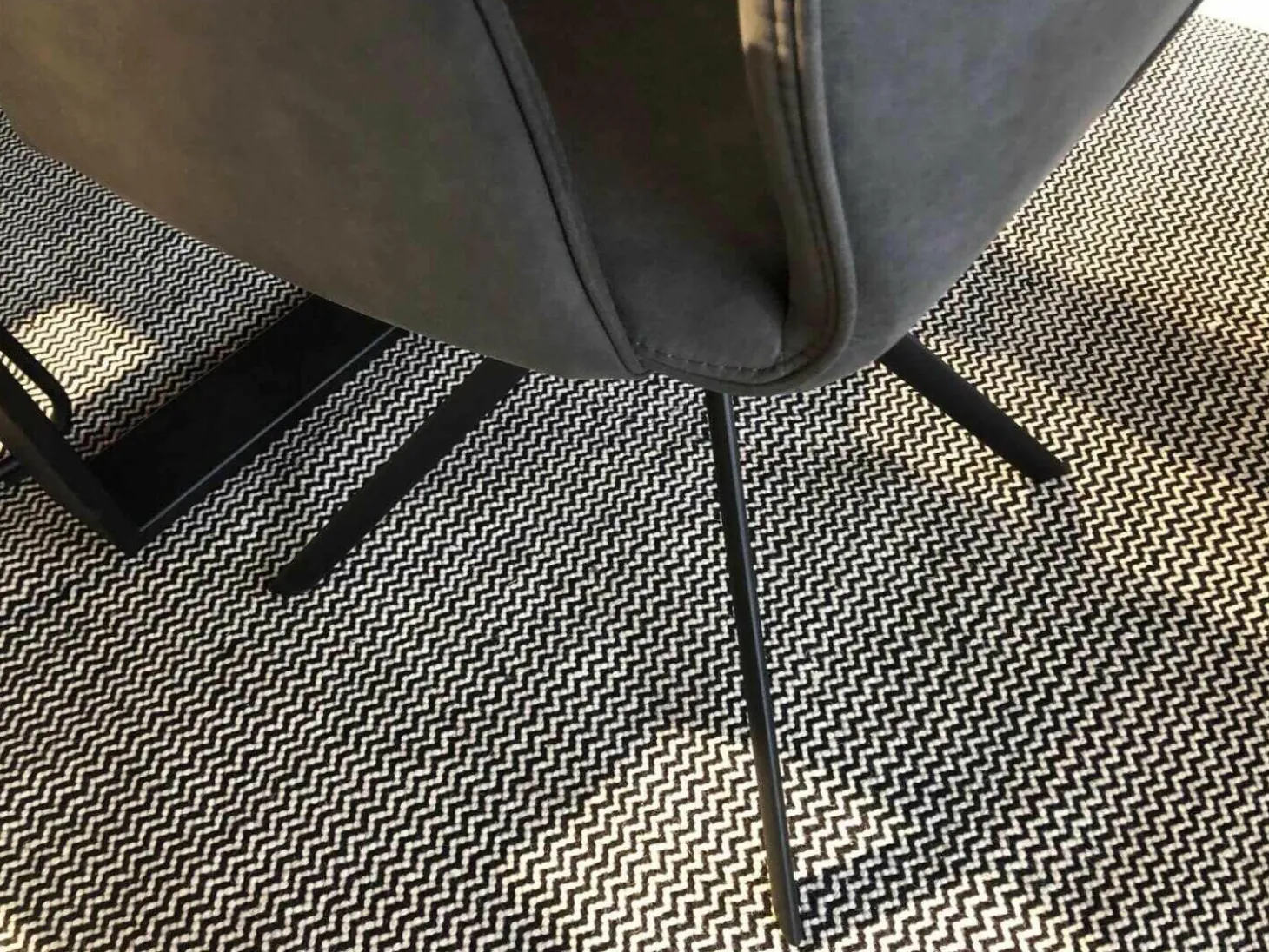 Essgruppe Dinner 5000 Tischplatte Zementdesign mit 6 Stühlen