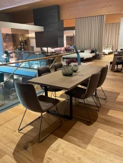 Essgruppe 4er-Stuhlset Arva Light Stühle Stoff Seven Liver Braun mit Tisch Schreinergefertigt