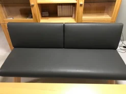 Essgruppe Modell Homebanking 800 Kernbuche Natur mit Bank und Hocker