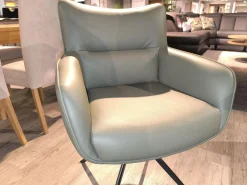 Essgruppe Paritta Limone 2 Stühle Leder Anthrazit Und Olive Grün Tisch Balkeneiche Massiv Gestell Metall Schwarz