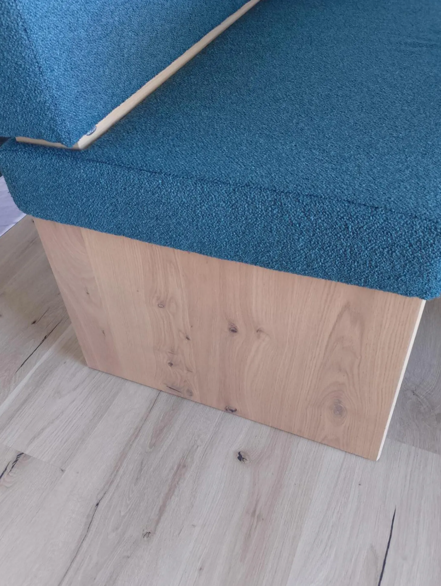 Essgruppe Vtektura Living Tisch Wildeiche Rustiko Schwarz Bank Und Stühle Stoff Select Mineralblau Und Schwarz Gestell Metall