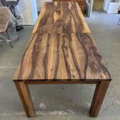 Esstisch 2011 Europäischer Nussbaum Natur Geölt Äste Mit Harz Ausgegossen Inklusive Auszug