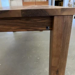 Esstisch 2011 Europäischer Nussbaum Natur Geölt Äste Mit Harz Ausgegossen Inklusive Auszug