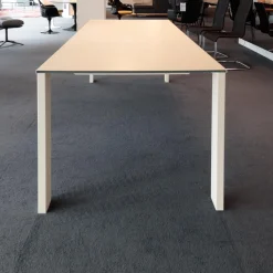 Esstisch 1420 Madison Platte Weißglas Satiniert Gestell Stahlblech Weiß Lackiert Mit Auszug