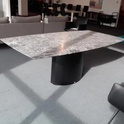 Esstisch Adler ll Platte Gneis Silver Paradiso Grau Geledert Sockel Oval Schwarz Beschichtet Ohne Rollen