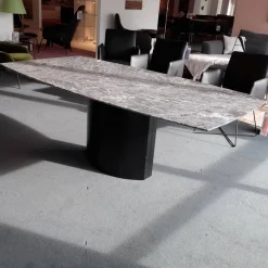 Esstisch Adler ll Platte Gneis Silver Paradiso Grau Geledert Sockel Oval Schwarz Beschichtet Ohne Rollen