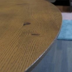 Esstisch Anto Asteiche Schieferschwarz Gespachtelt Gebürstet Grau Gekalkt Naturmatt Lackiert Fuß Beton Natur