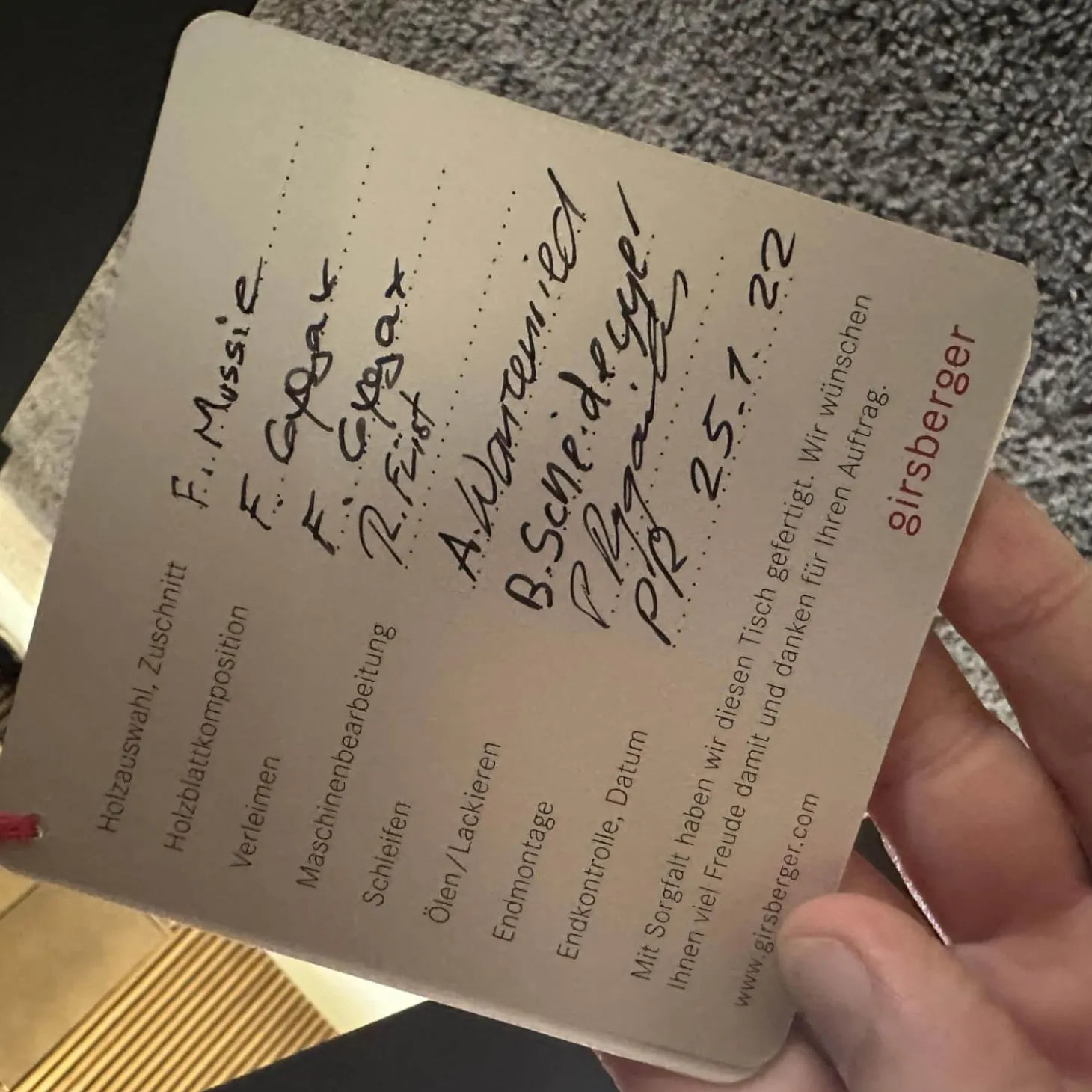 Esstisch Barra Platte Amerikanischer Nussbaum Natur Geölt Fußausleger Stahl Tiefschwarz Schwarz Pulverbeschichtet