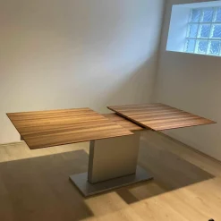 Esstisch Battuta Platte Nussbaum Gewachst Ausziehbar Sockel Chromfarbig