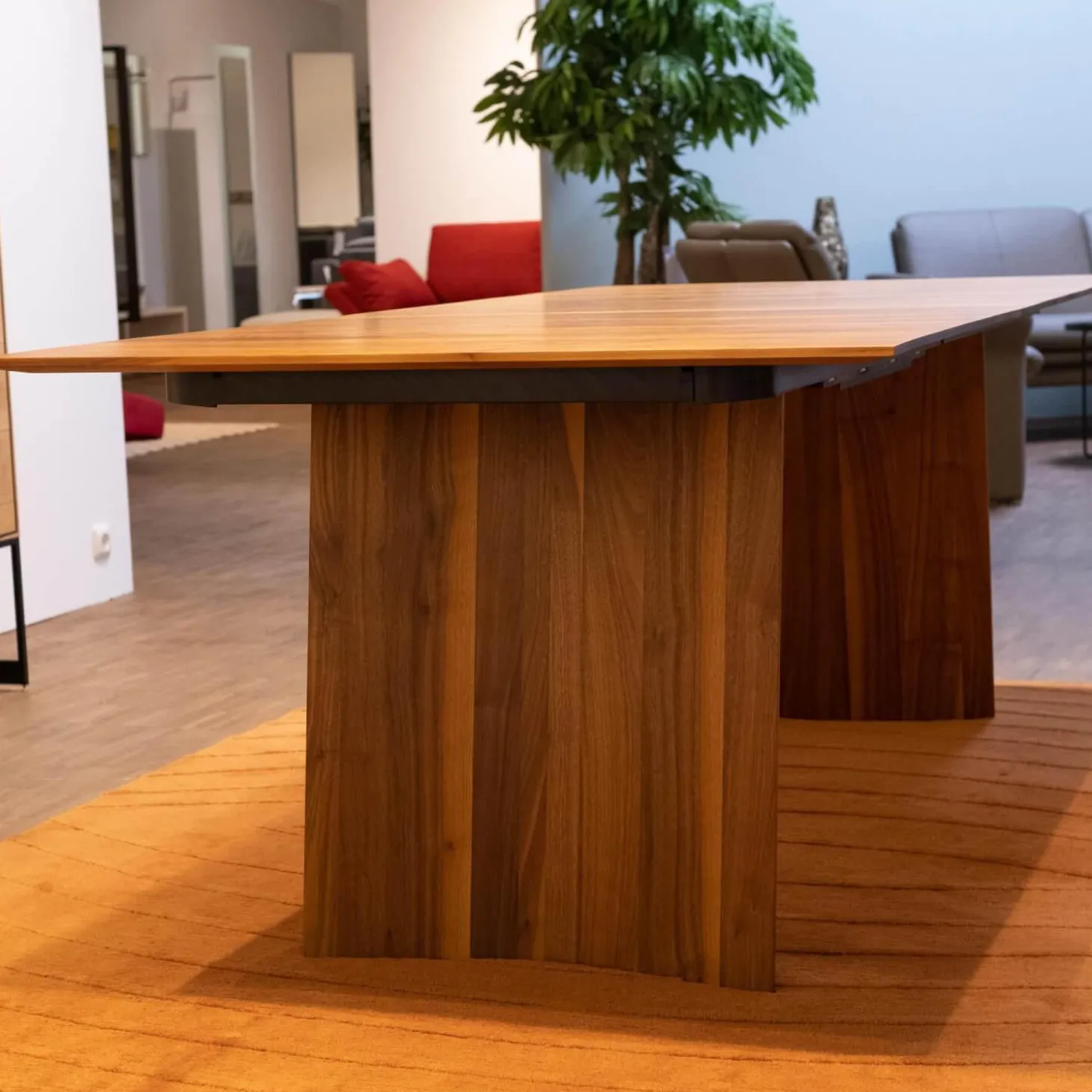 Esstisch Domus R16 Nussbaum Massiv Geölt Gewachst Seidenmatt