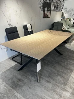 Esstisch Eldur Platte Bambus 75 Cloud Gestell Boomerang Metall Schwarz Pulverbeschichtet