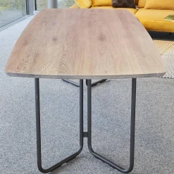 Esstisch Erik Typ 4750 Platte Astige Eiche Geräuchert Gestell Metall Rundrohr Schwarz