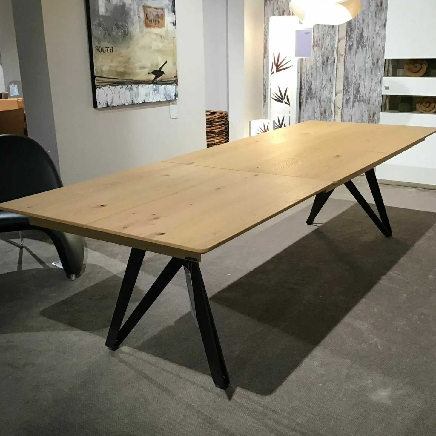 Esstisch ET116 Ron Wildeiche Hell Soft Gebürstet Gestell Anthrazit mit Klappeinlage