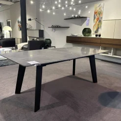 Esstisch Fontana Stein Grafit Brown Grau Gestell Mooreiche Gebeizt Lackiert Schwarz