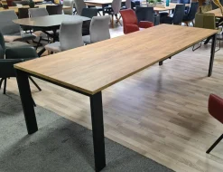 Esstisch Hamilton Platte Dekor Struktureiche Terra Gestell Metall Schwarz mit Auszug