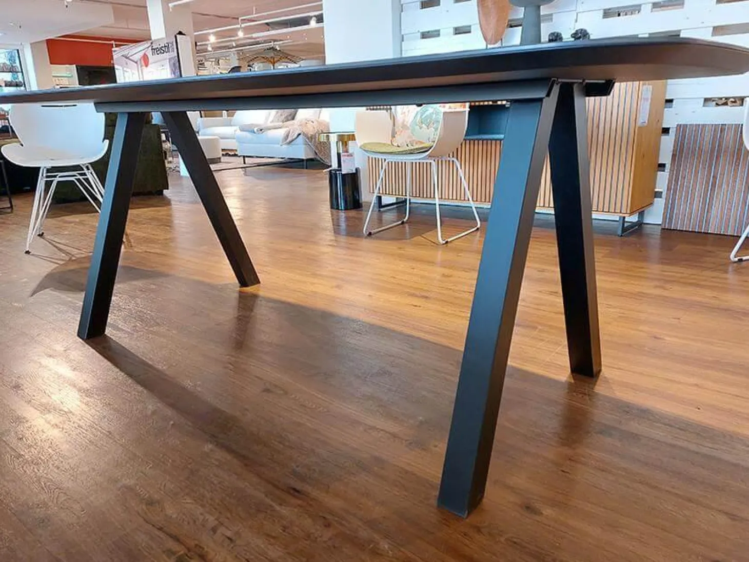 Esstisch Jari Platte Keramik Ultra Marmoroptik Schwarz Glänzend Gestell Schwarz