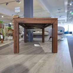 Esstisch Lyss Nussbaum Massiv Rustikal Geölt Ausklappbar Ohne Stühle