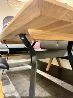 Esstisch Mileto Platte Asteiche Massiv Natur Geölt Gestell Metallfuß Schwarz Grau