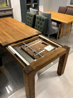 Esstisch Modell Vanessa Wildeiche Vollmassiv Cognac Geölt