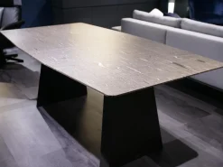 Esstisch Platte Stein Brown Silk Trapezförmig Geledert Kante 6 Ausziehbar