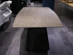 Esstisch Platte Stein Brown Silk Trapezförmig Geledert Kante 6 Ausziehbar