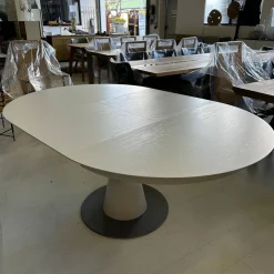 Esstisch Radon Knorrige Eiche Aquqcreativebeize 9010 Weiß Matt Lackiert Inklusive Auszug