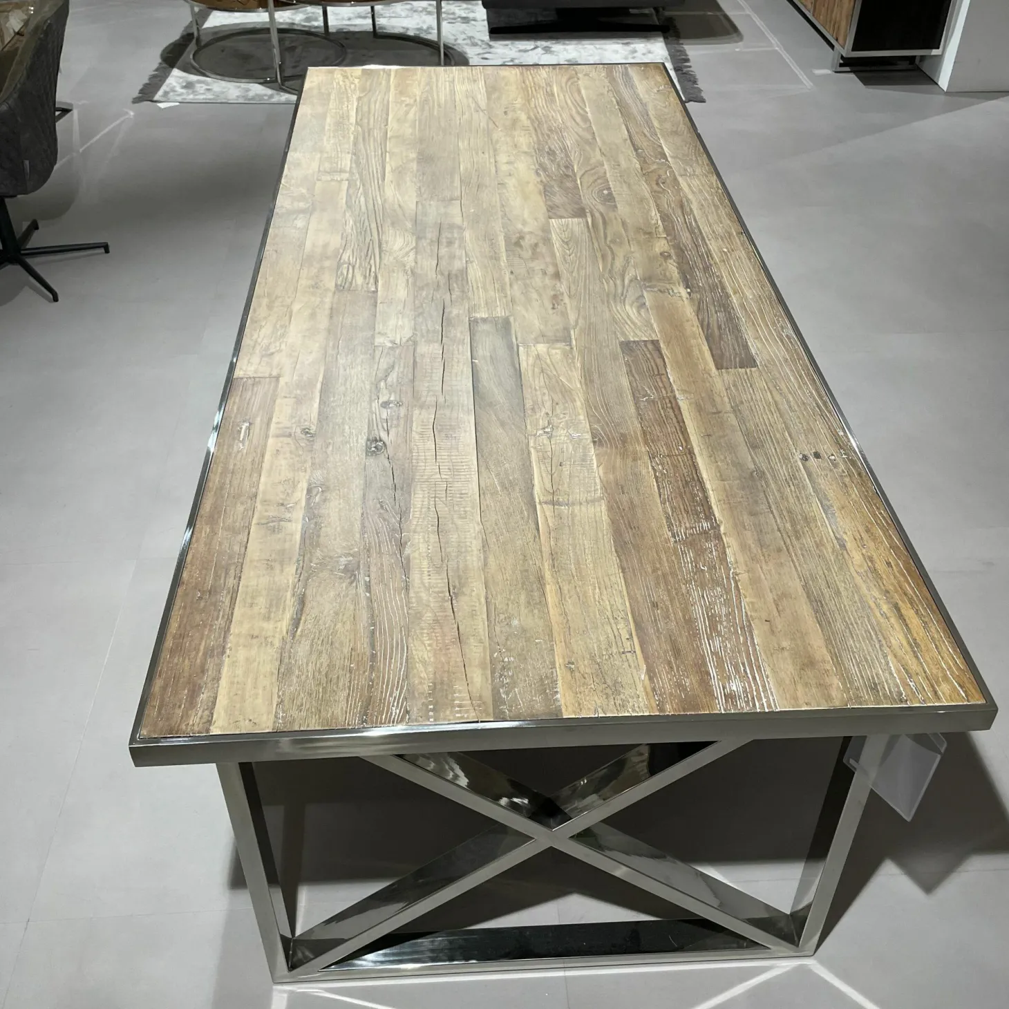 Esstisch Richmond Ulmenholz Gestell Edelstahl