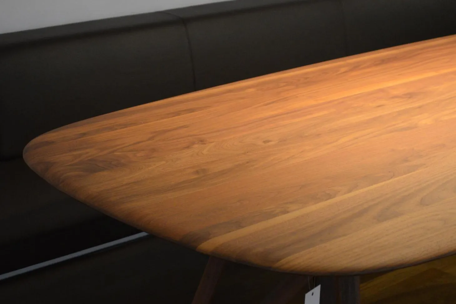 Esstisch Seito Nussbaum Massiv Geölt mit Splintanteil